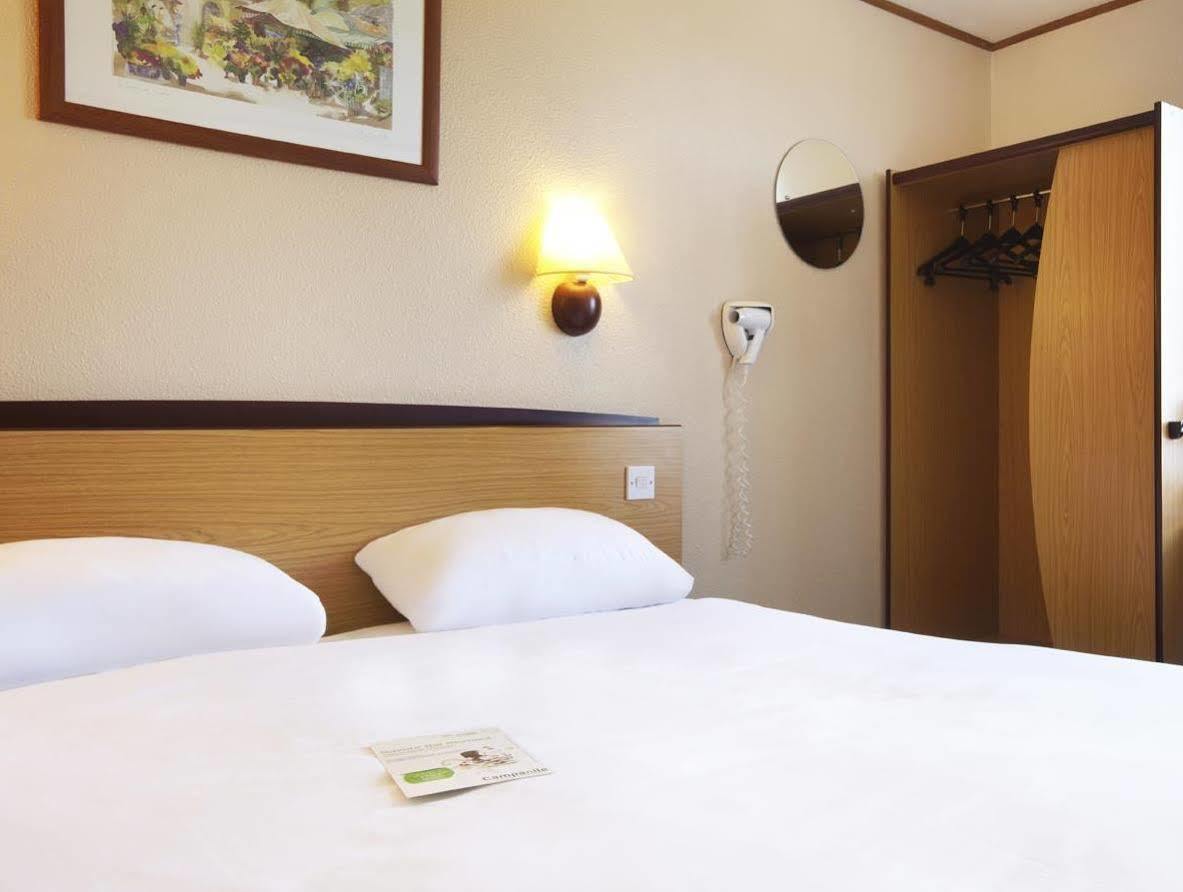 Campanile Hotel Cardiff Buitenkant foto